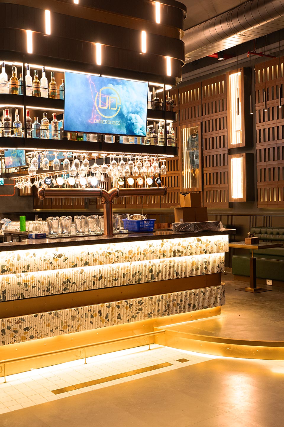 Underdoggs Sports Bar